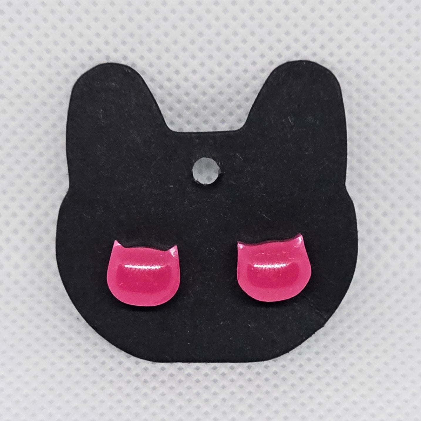 Kitten Studs